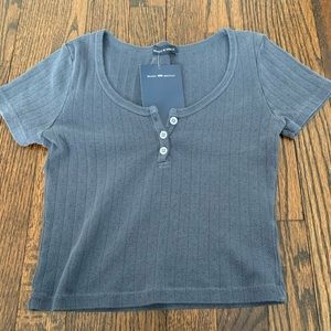Brandy cropped shirt NWT